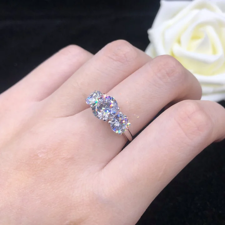 Round Cut Three Stone Engagement Ring