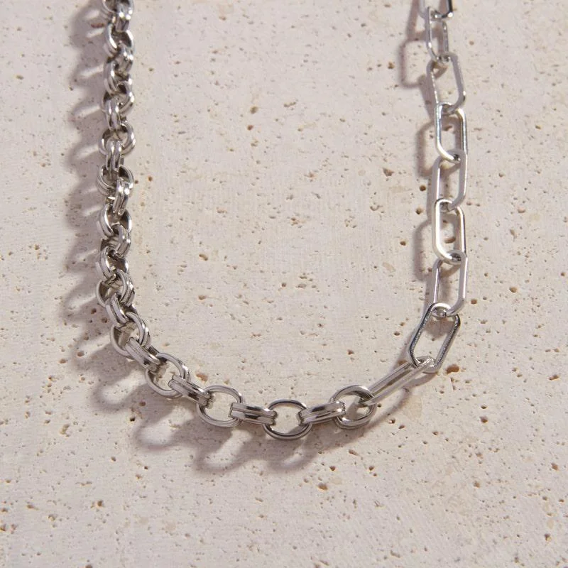 Silver Cleopatra Necklace