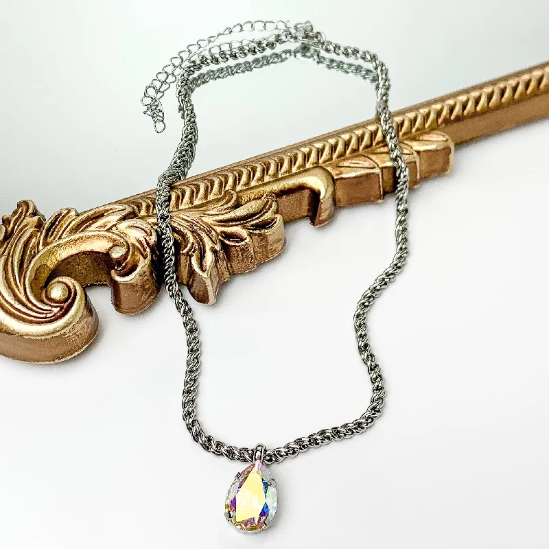 Sorrelli | Eileen Pendant Necklace in Palladium Silver Tone and Aurora Borealis