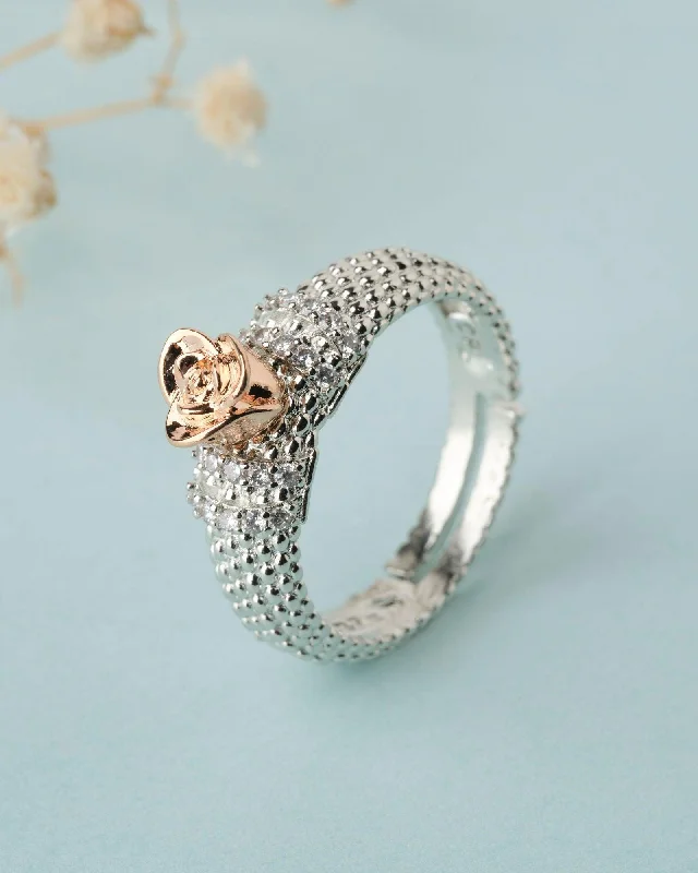 925 Sterling Silver Beautiful Rose Ring R01580