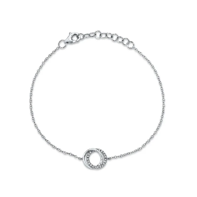 Shy Creation Diamond Love Knot Circle Bracelet